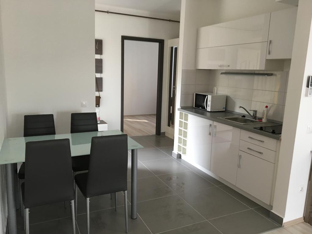 M&F Apartman إيغيرسولوك المظهر الخارجي الصورة